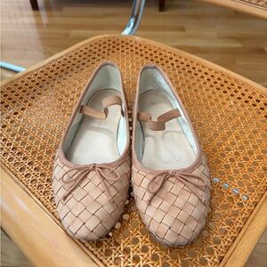 Loeffler Randall Leonie Flats in Tan